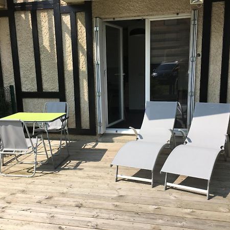 Studio Front De Mer Avec Terrasse Et Acces Direct Plage A Merville-Franceville - Fr-1-487-329 מראה חיצוני תמונה