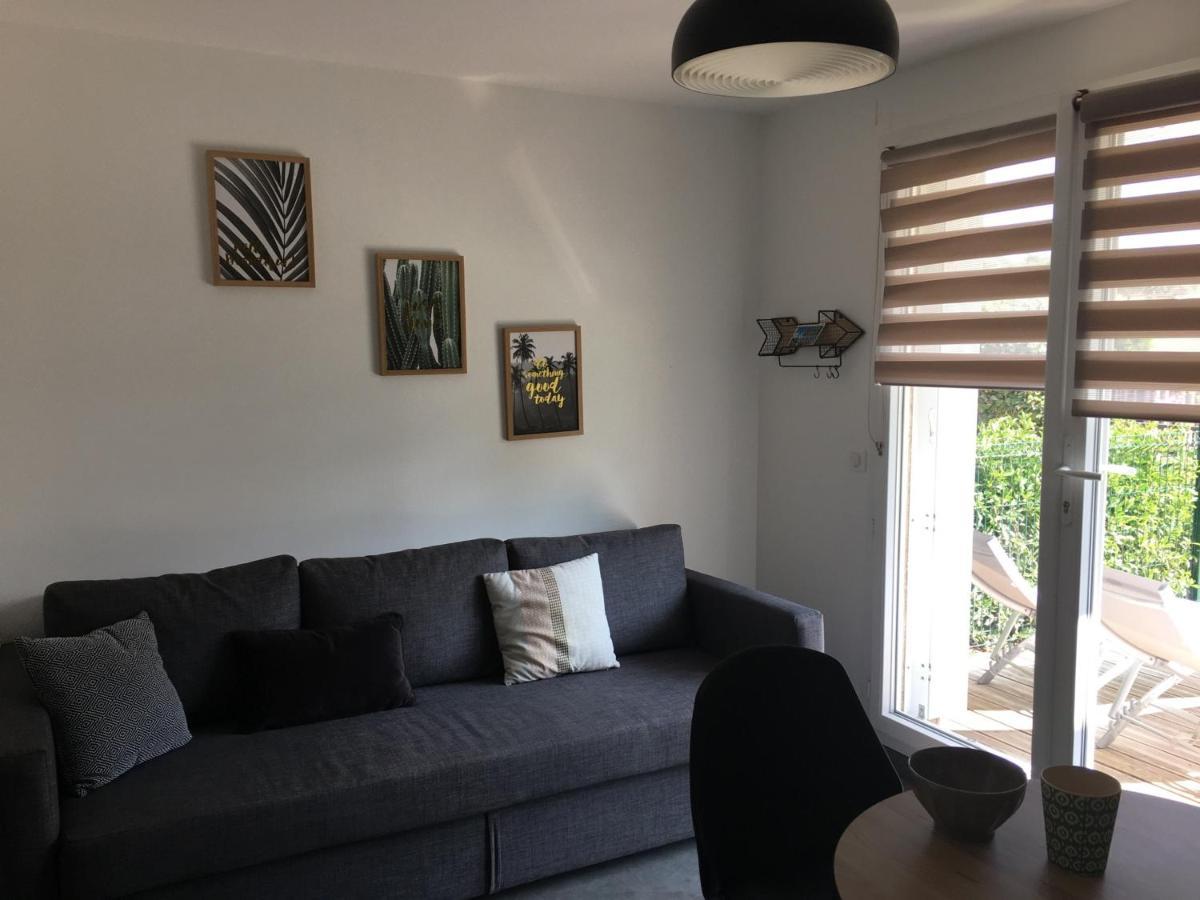 Studio Front De Mer Avec Terrasse Et Acces Direct Plage A Merville-Franceville - Fr-1-487-329 מראה חיצוני תמונה